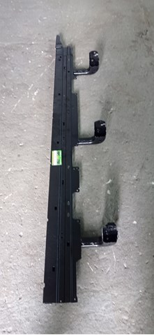 Підніжка ліва Q-fix Q3760420 ціна, від 178.51 USD
