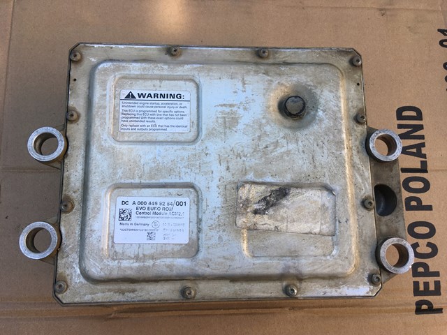  Mercedes A0004469254 ціна, від 2216.67 USD