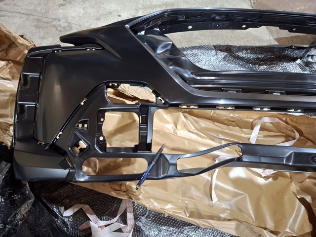 Бампер на авто Subaru 57704AN02A ціна, від 442.91 USD