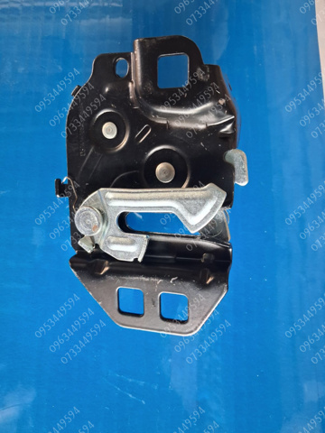 Замок капота, правий FPS FP2820288 ціна, від 26.34 USD