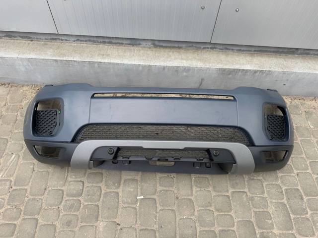 LR079394 Land Rover Бампер передній в зборі