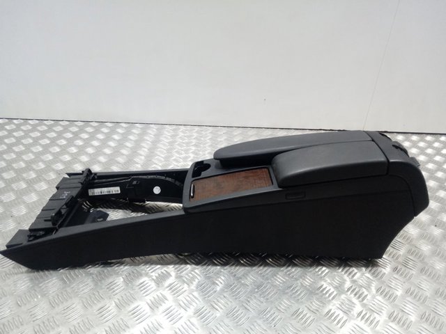 Купити A2046800150 Mercedes 