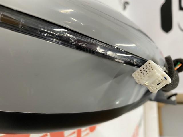 963015RL0B Nissan/Infiniti Праве дзеркало заднього виду
