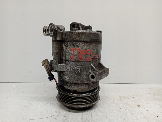 Компресор кондиціонера 96863368 General Motors