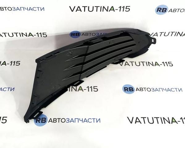 FP7426912 FPS Заглушка, решітка протитуманних фар бампера переднього, права