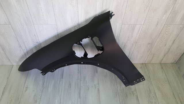 Крило переднє ліве LJ8Z16006A Ford
