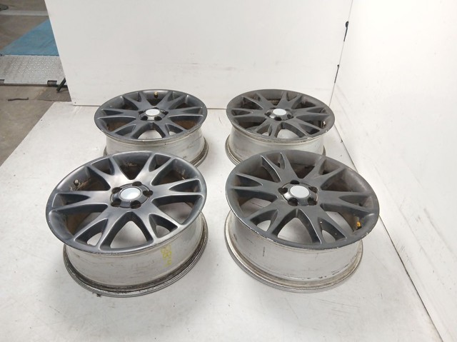 Купити 30639519 Volvo 
