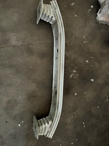 Підсилювач бампера переднього Fiat/Alfa/Lancia 51984389