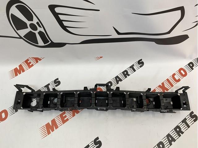 68247402AA Chrysler Наповнювач бампера переднього