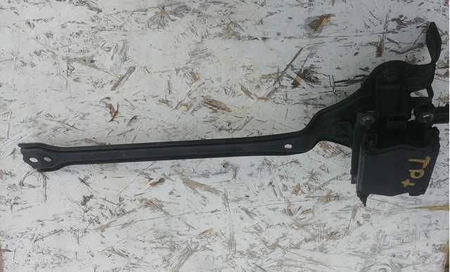 8821047050 Toyota 