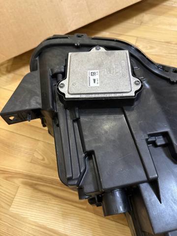 Купити LR096208 Land Rover 