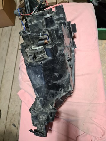 DB4N510K0A Mazda Основна фара - вставка