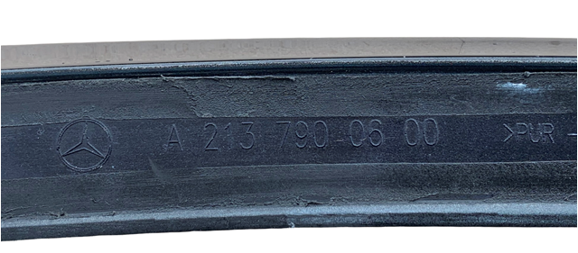 Купити A2137900600 Mercedes 