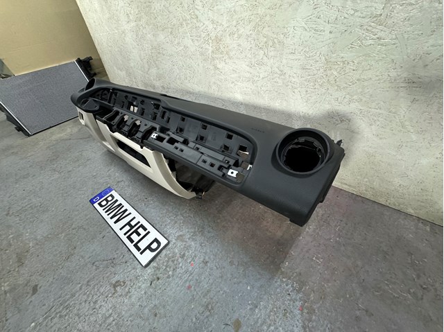 Панель приладів торпеди A2476807300 Mercedes