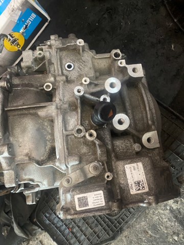 Коробка автомат Ford LX6Z7000F