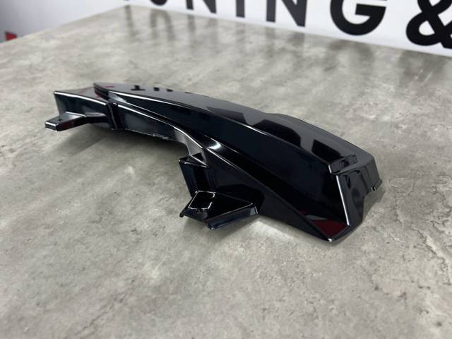 Заглушка ПТФ бампера переднього права Tesla 149002200A
