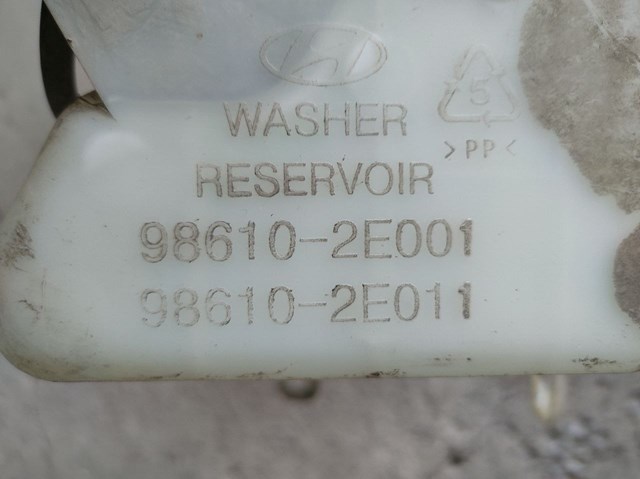 986102E001 Hyundai/Kia Бачок склоомивача
