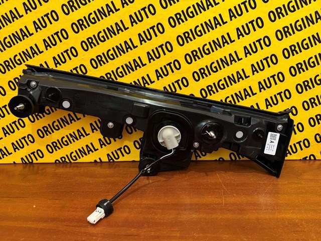Купити KMV6513G0A Mazda Ліхтар задній лівий, внутрішній