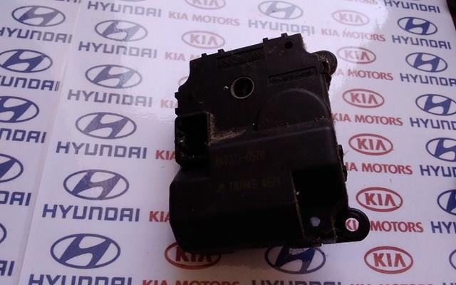 Hyundai/Kia B400730570 ціна, від 5.07 USD