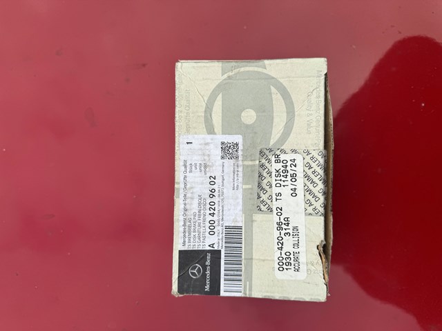 Задні гальмівні колодки A0004209602 Mercedes