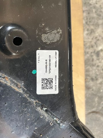  104457500F Tesla