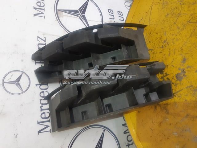  Mercedes A2128851065