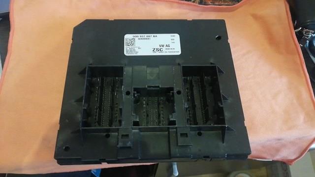 Купити 5Q0937087BA VAG Блок комфорту