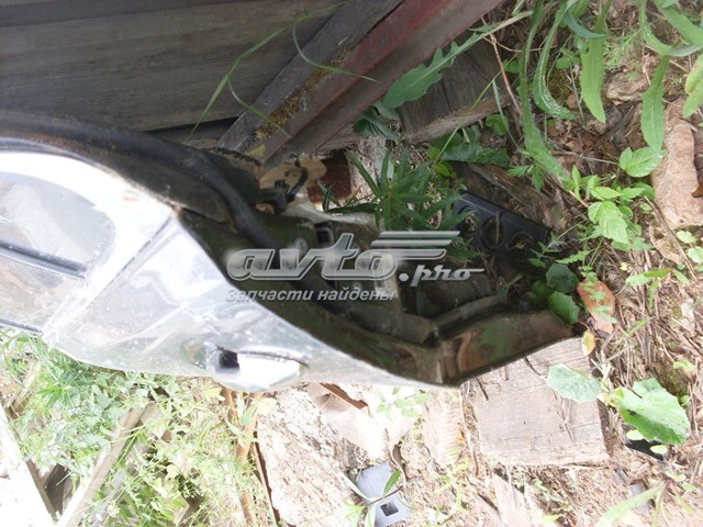 Двері задні, ліві Toyota 6700433220