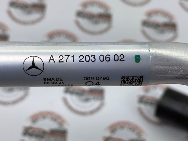 Патрубок термостата A2712030602 Mercedes