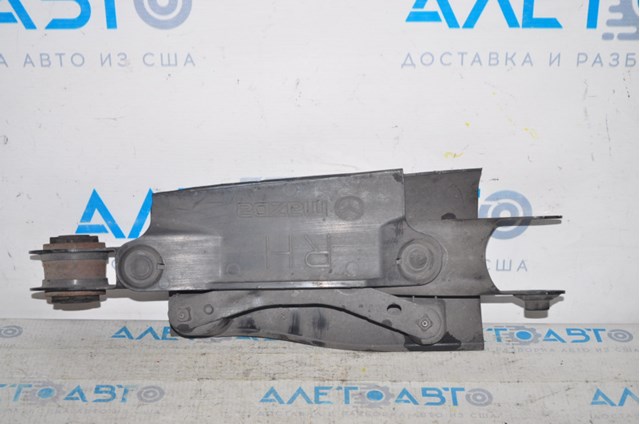 TK4928550F Mazda Балансир задній лівий
