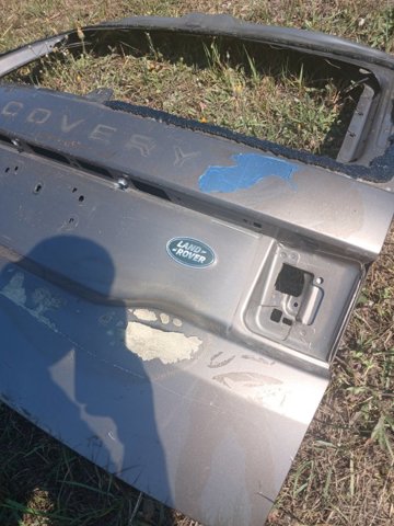 Двері багажника Land Rover LR061391