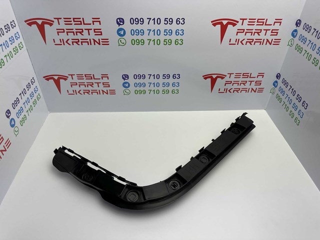 Кронштейн бампера заднього, зовнішній правий 108398900I Tesla