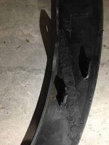 Молдинг передньої арки колеса, правий Renault (RVI) 638122713R ціна, від 281.44 USD