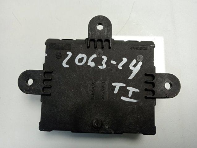 Блок комфорту задніх дверей Land Rover BJ3214D620AC ціна, від 19.00 USD