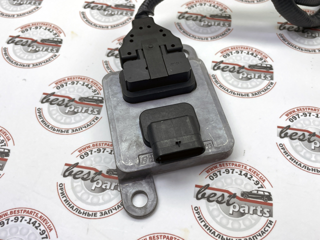 Датчик оксидів азоту NOX A000905602287 Mercedes