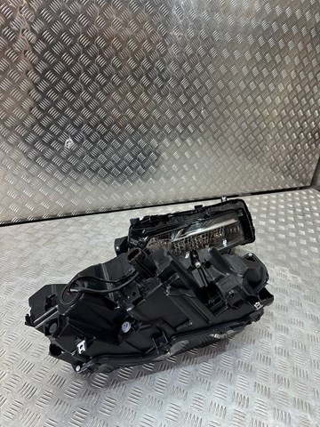 Купити NSRNG020AR Rhino Права блок фара