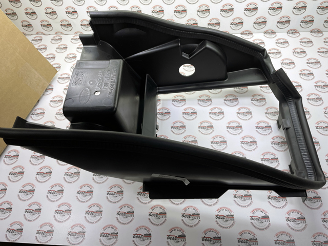 Купити LR044395 Land Rover Дефлектор переднього бампера, правий
