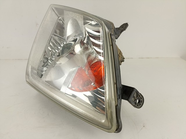 8973886682 Isuzu Фара дальнього світла в зборі