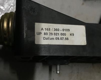 Важіль перемикання передач Mercedes A1683600109 ціна, від 14.08 USD