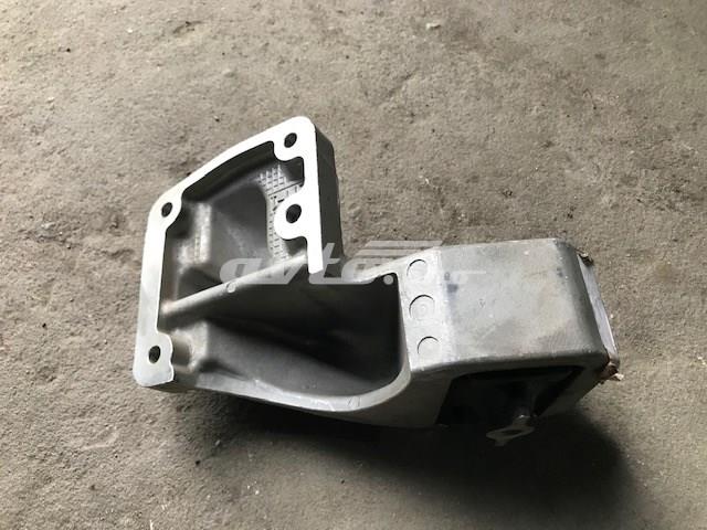 Купити 52090309AD Mercedes 