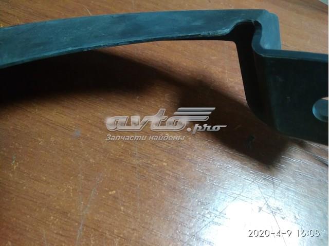 A2218851823 Mercedes Кронштейн бампера переднього, зовнішній правий