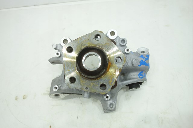 Купити 80A505436J VAG Кулак поворотний правий