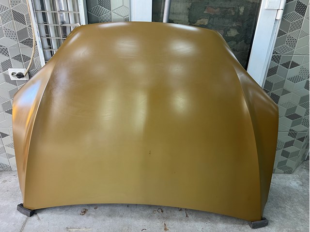 1570486E0A Tesla Motors 
