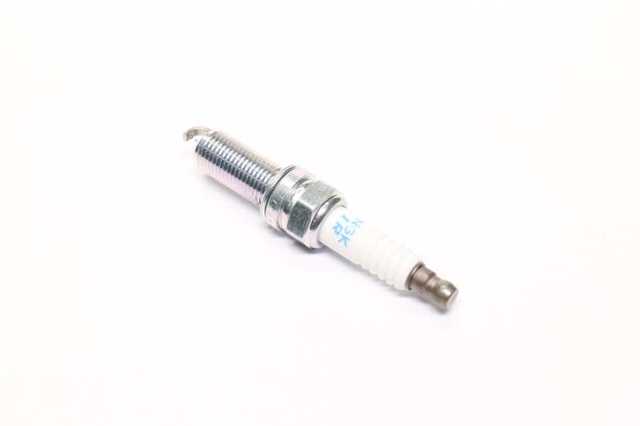Свічки NGK DILKR7C11