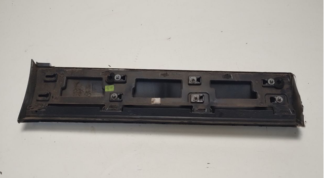 LR140317 Land Rover Накладка задніх дверей