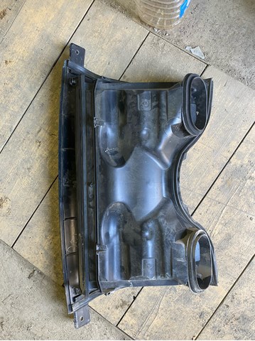  64318409049 BMW