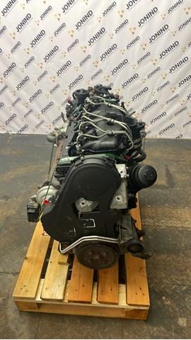 Двигун у зборі Volvo D5244T14