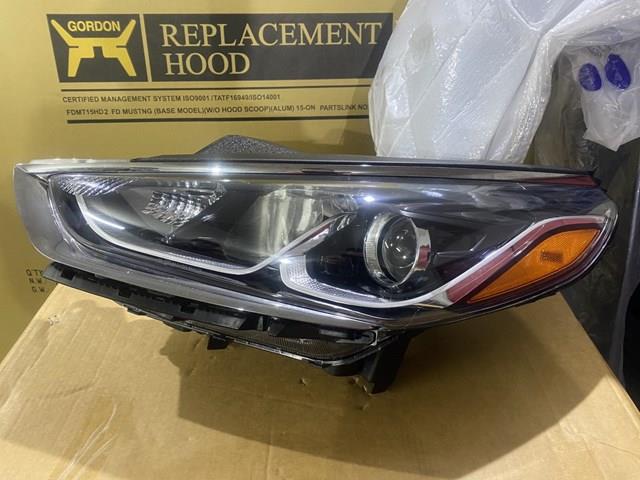 92101C2500 Hyundai/Kia Фари
