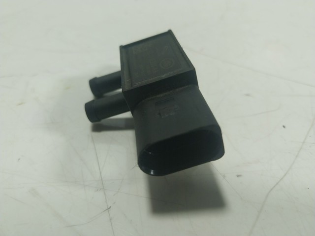 Купити LR071772 Land Rover Датчик тиску вихлопних газів