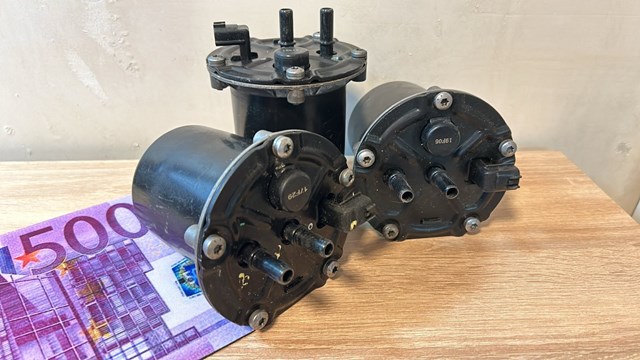Фільтр тонкого очищення палива Renault (RVI) 164003079R ціна, від 54.42 USD